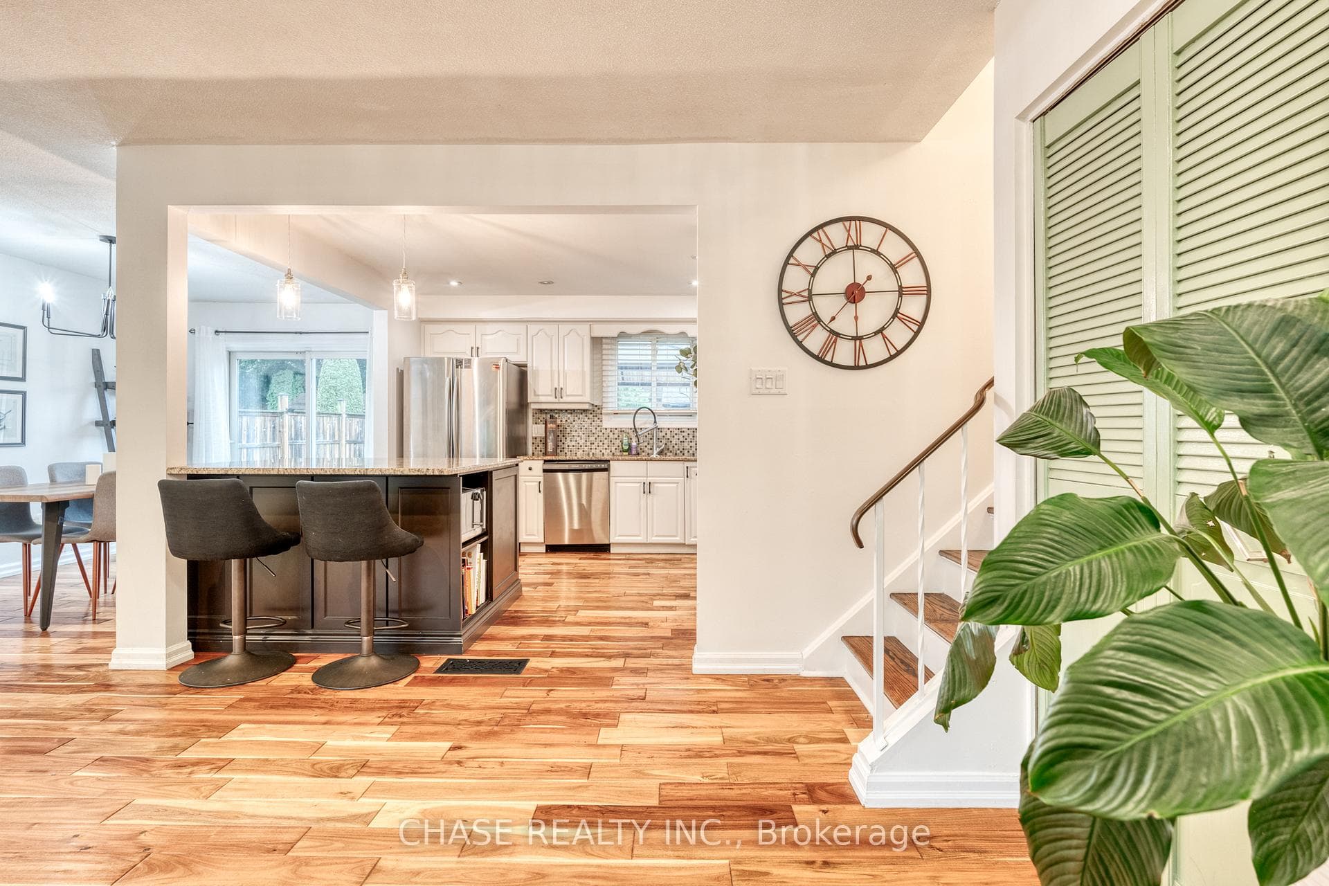 25 Glenvale Drive photo 6