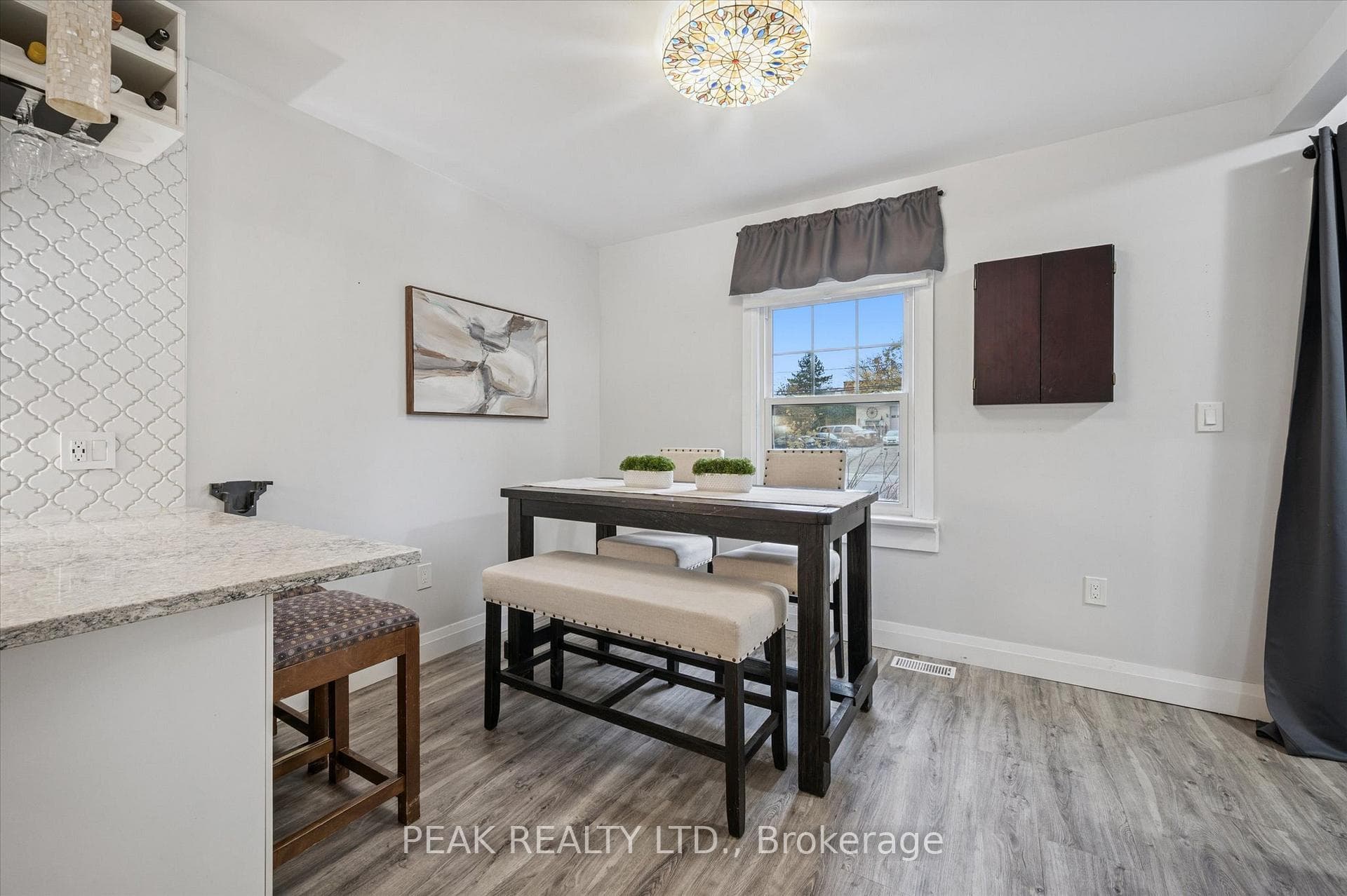 145 Bridgeport Road photo 14