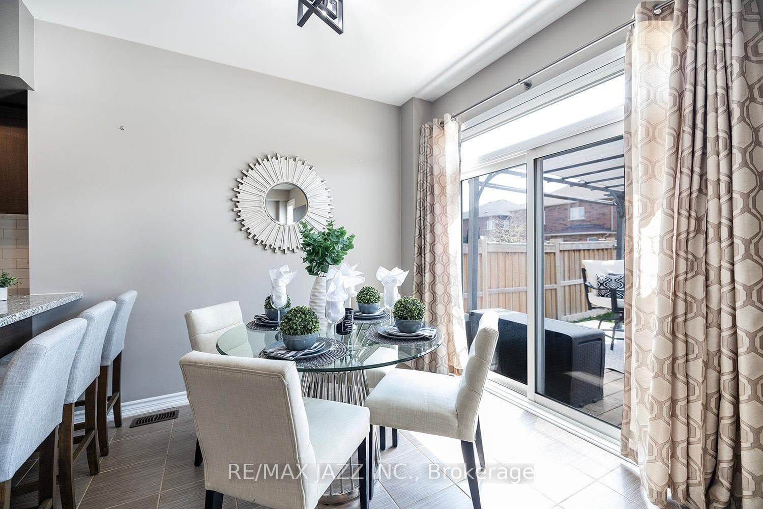 50 Goheen Street photo 12