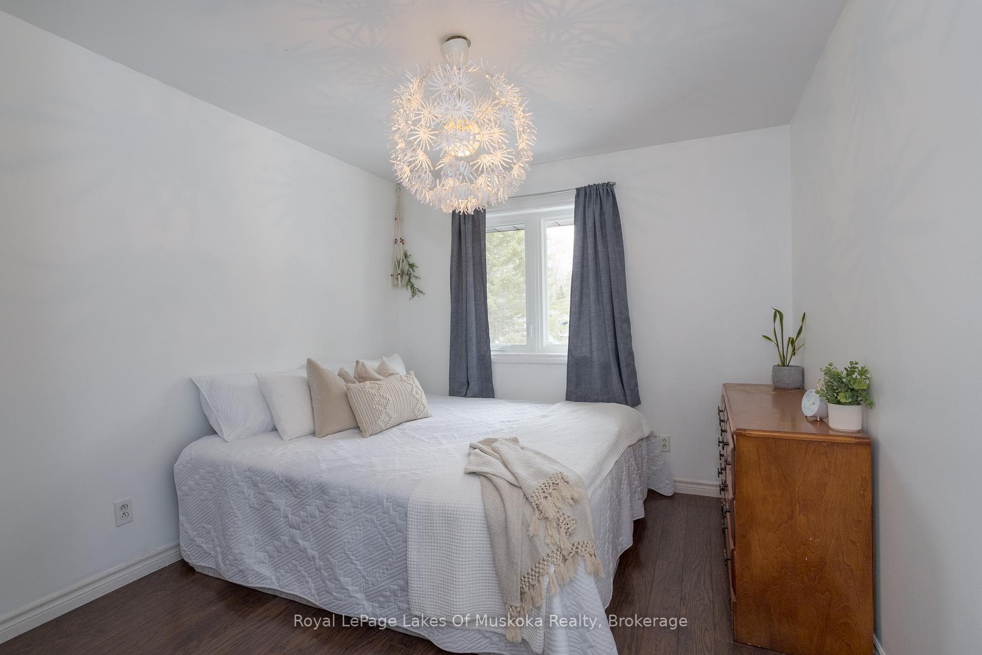 9 Daleman Drive photo 28