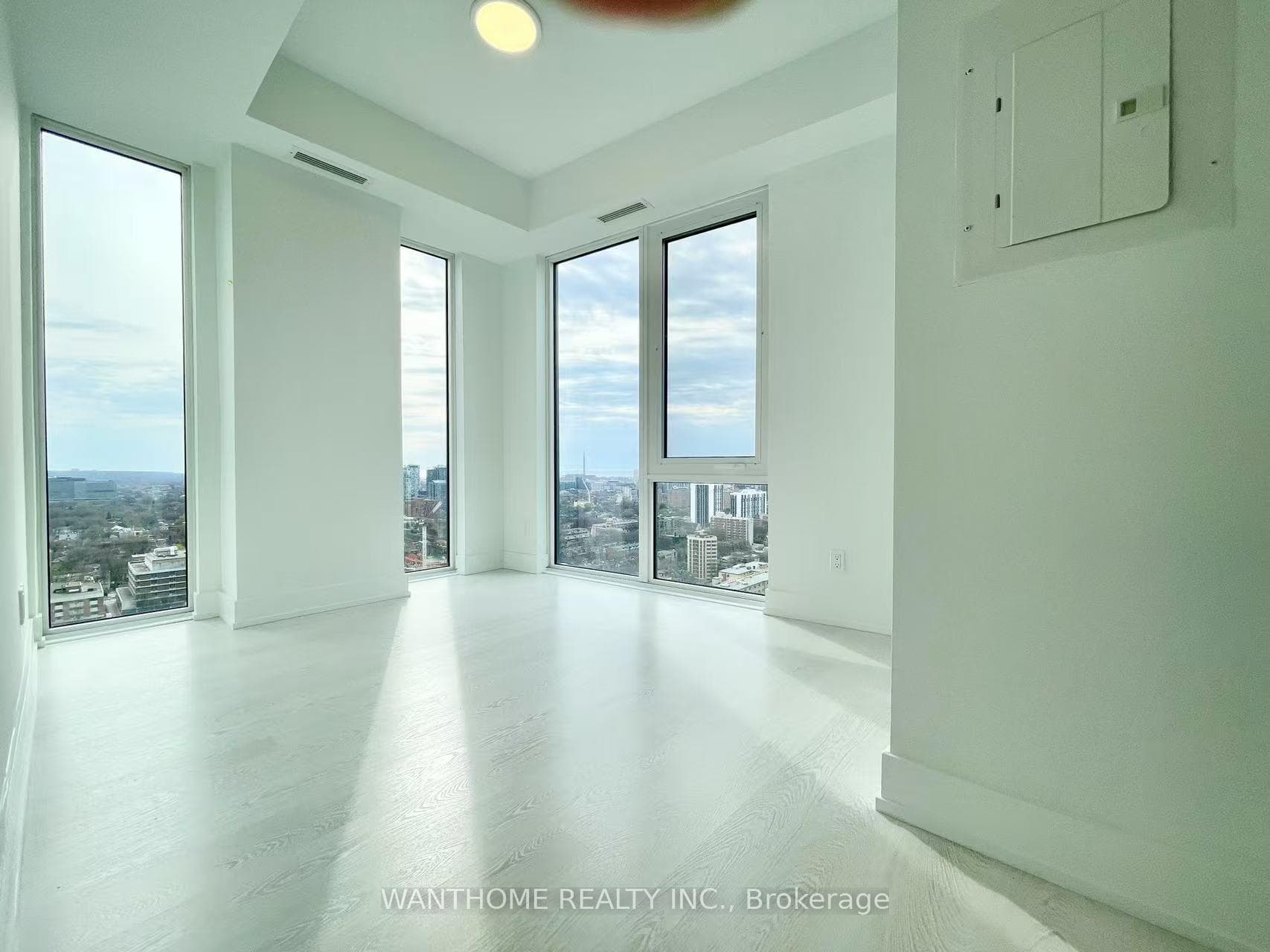 308 Jarvis Street Unit 2512 photo 10