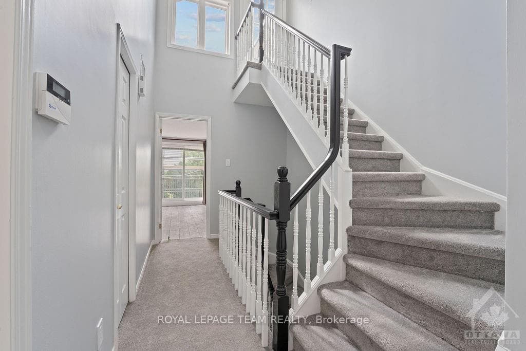 250 FOUNTAIN Place Unit 104B photo 24
