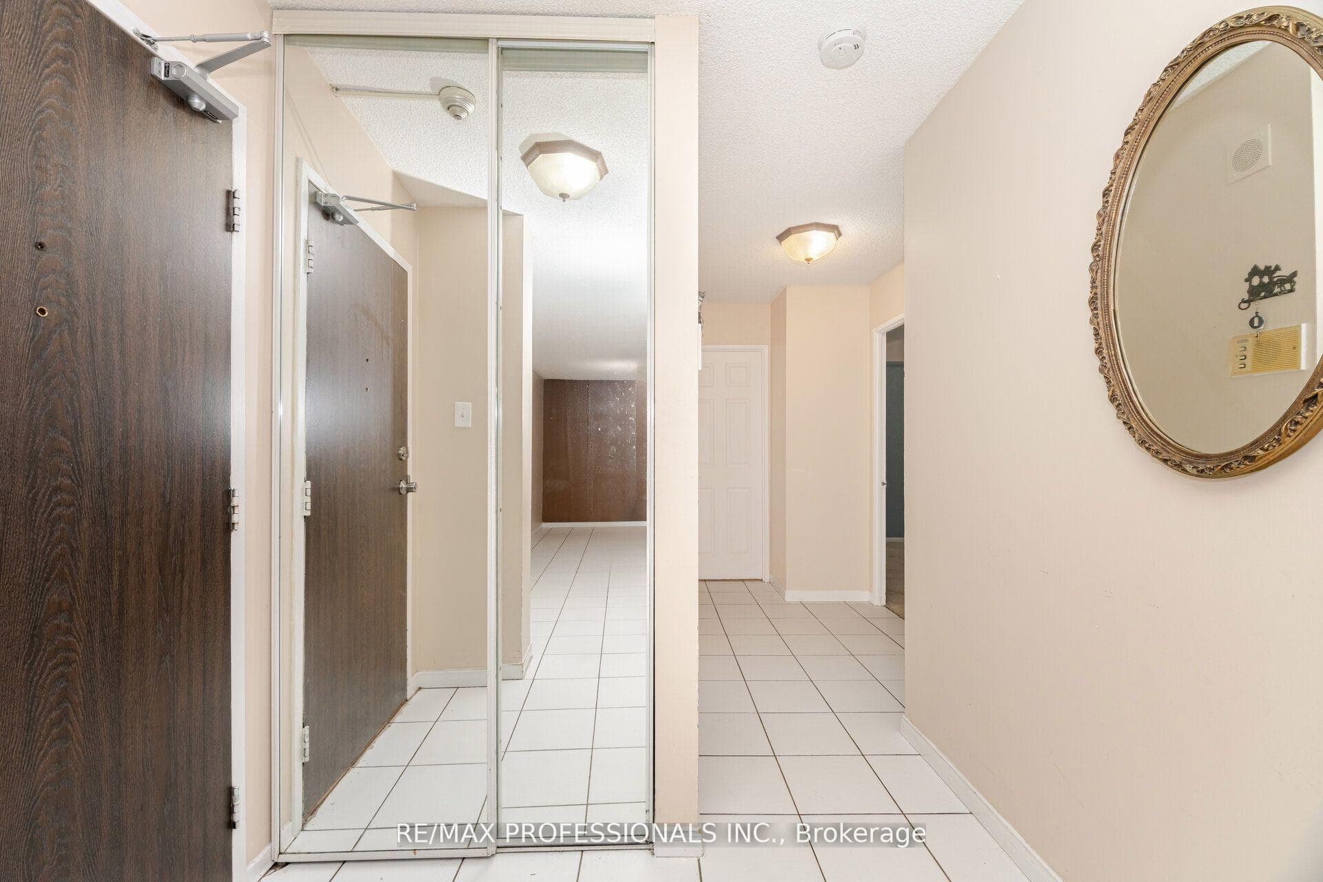 4 Kings Cross Road Unit 1109 photo 6