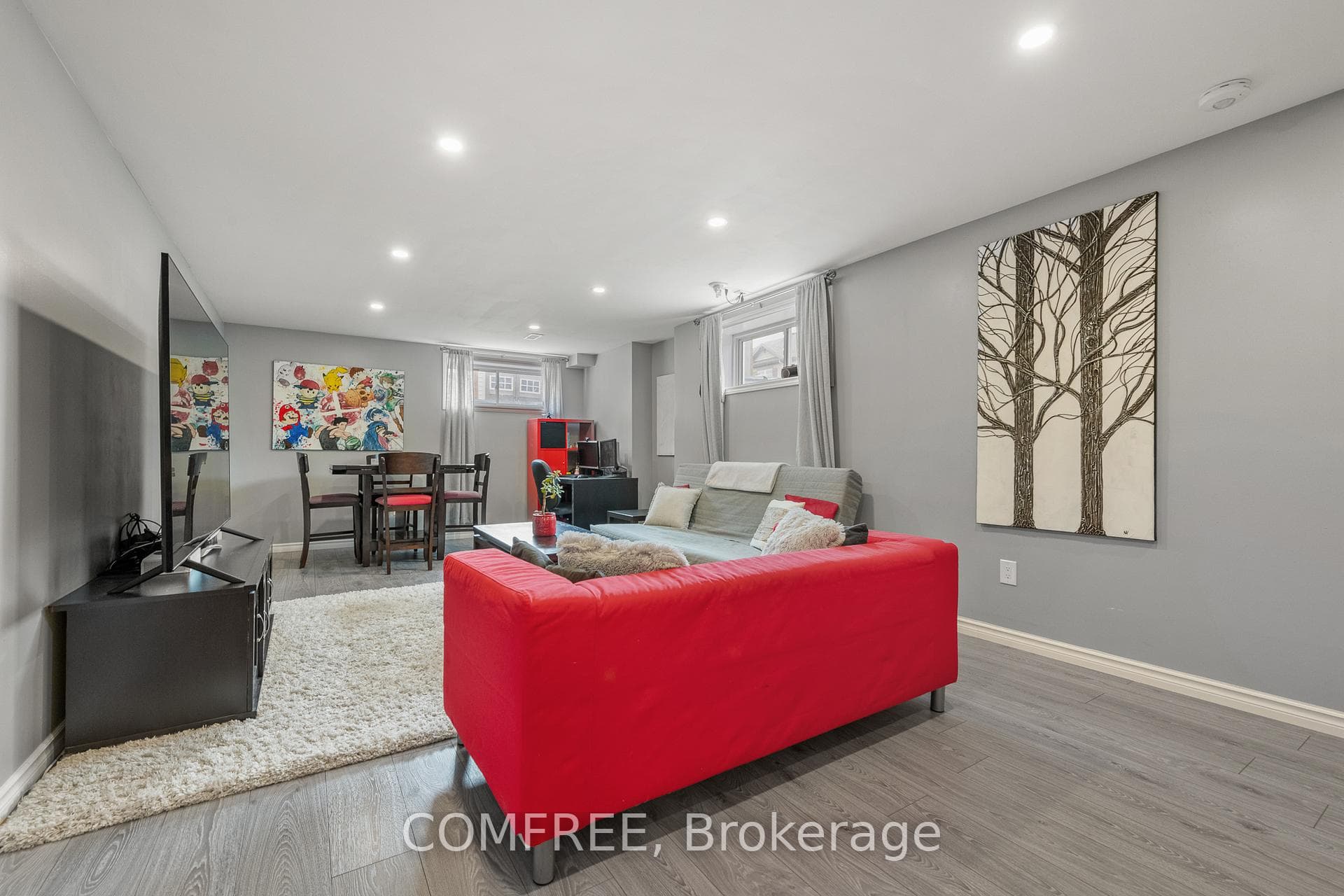 792 Twist Way photo 32