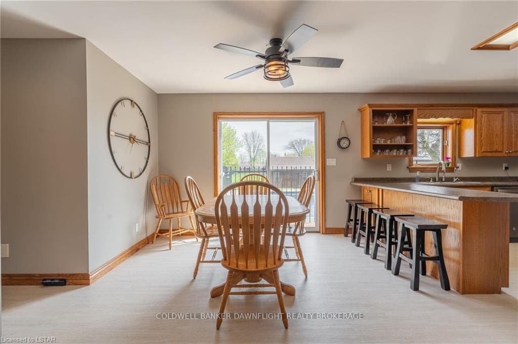 163 BROCK Avenue photo 12