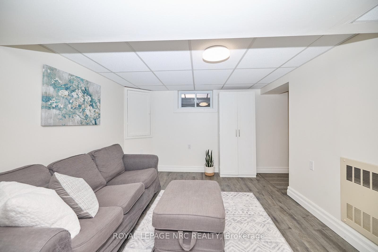 96 Wilton Avenue photo 28