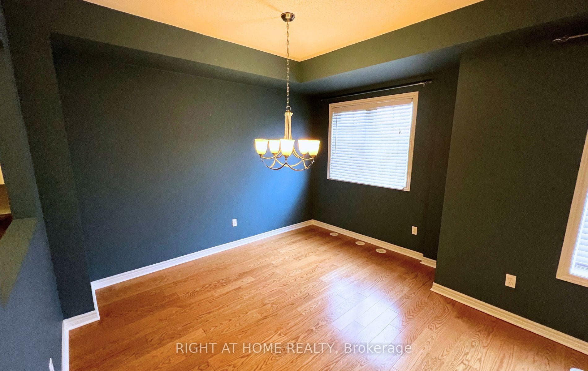 1250 St Martins Drive Unit 45 photo 4