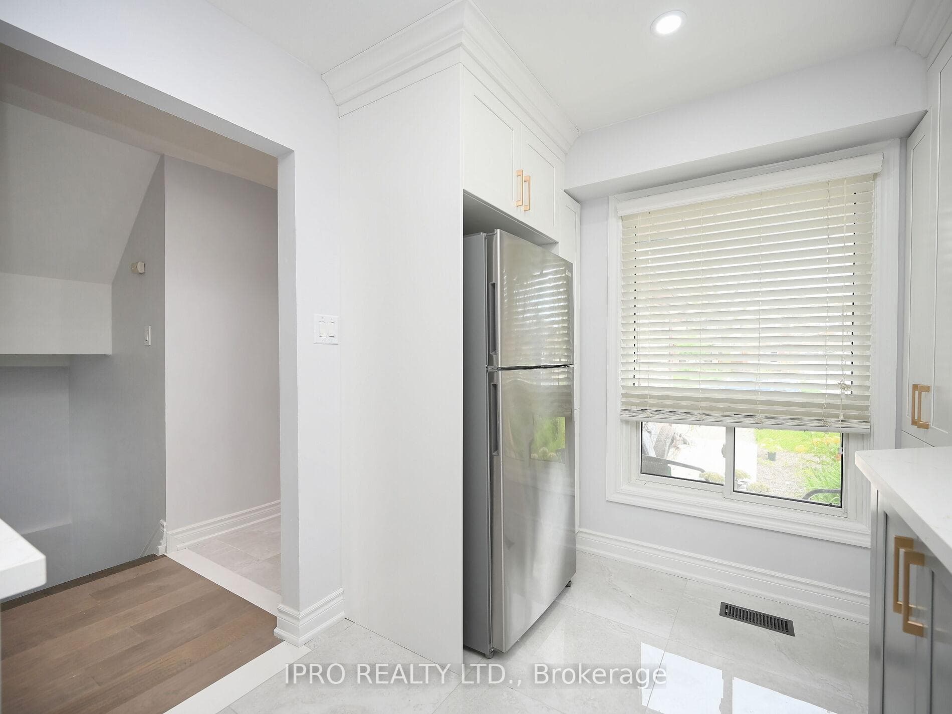4164 Tea Garden Circle photo 14