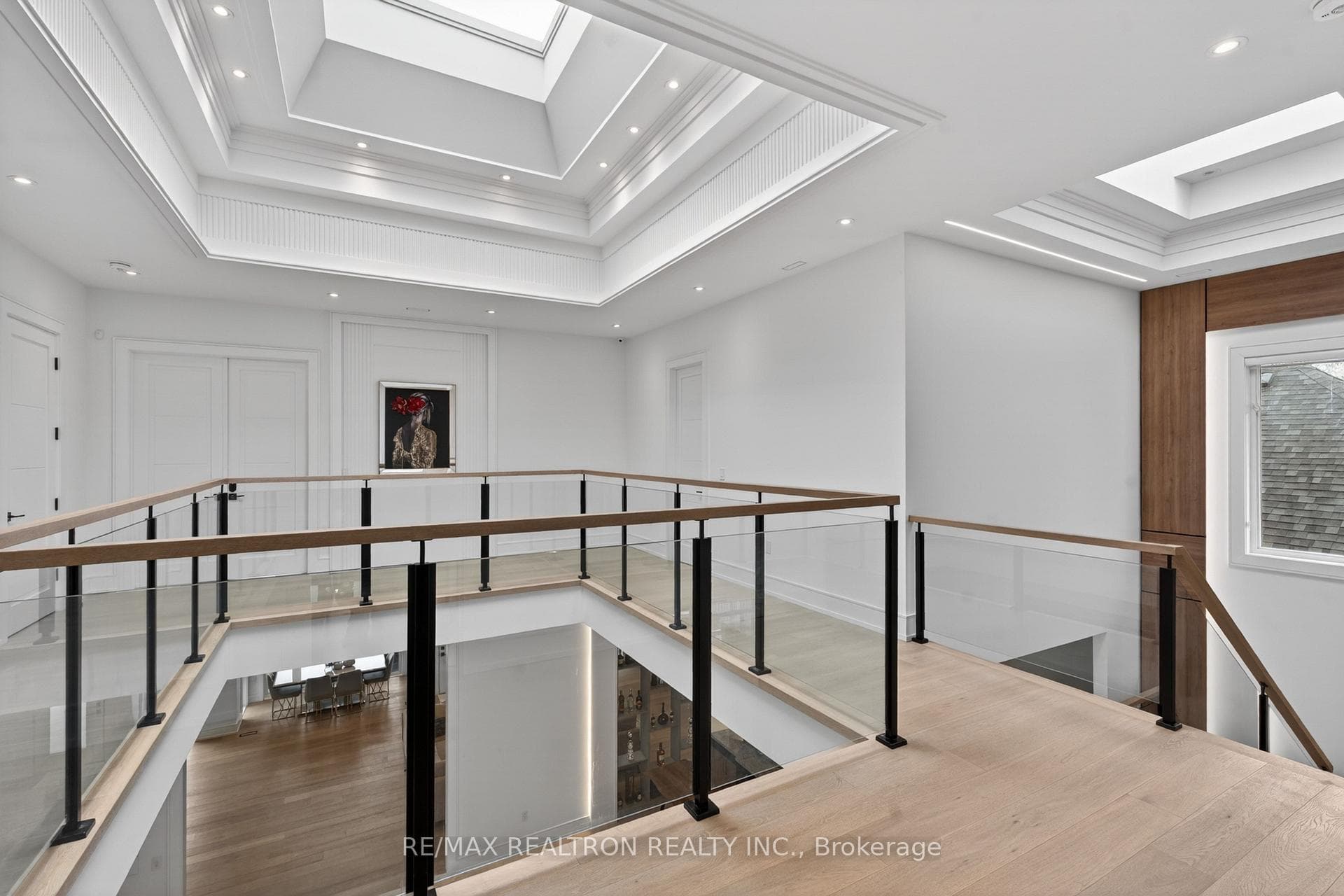 116 OAK Avenue photo 40
