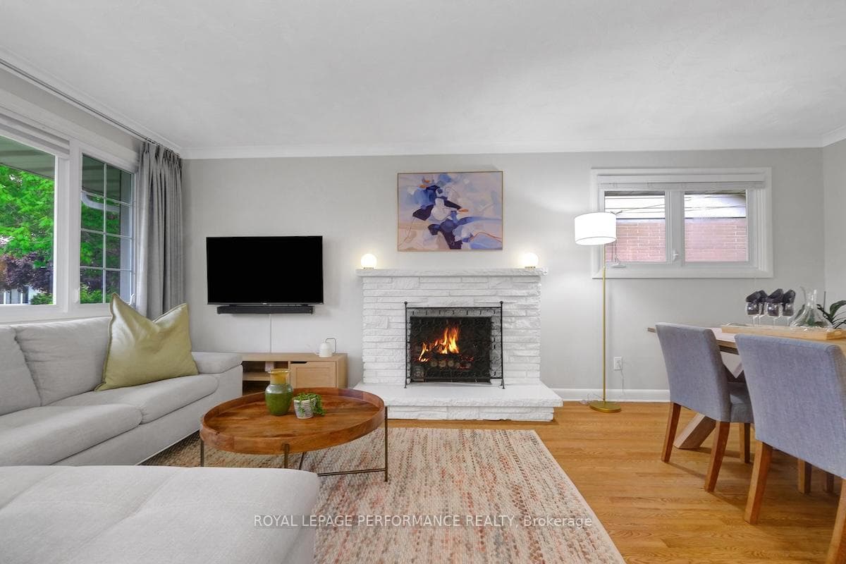 1207 Woodside Drive photo 9