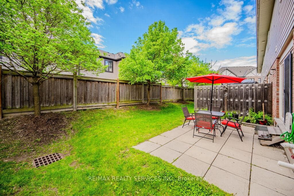 42 Fallowfield Drive Unit 13 photo 31