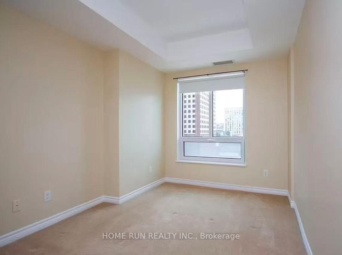 200 RIDEAU Street Unit 1107 photo 17