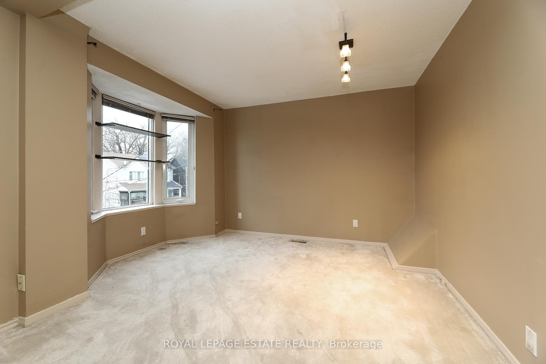 183 Waverley Road photo 18
