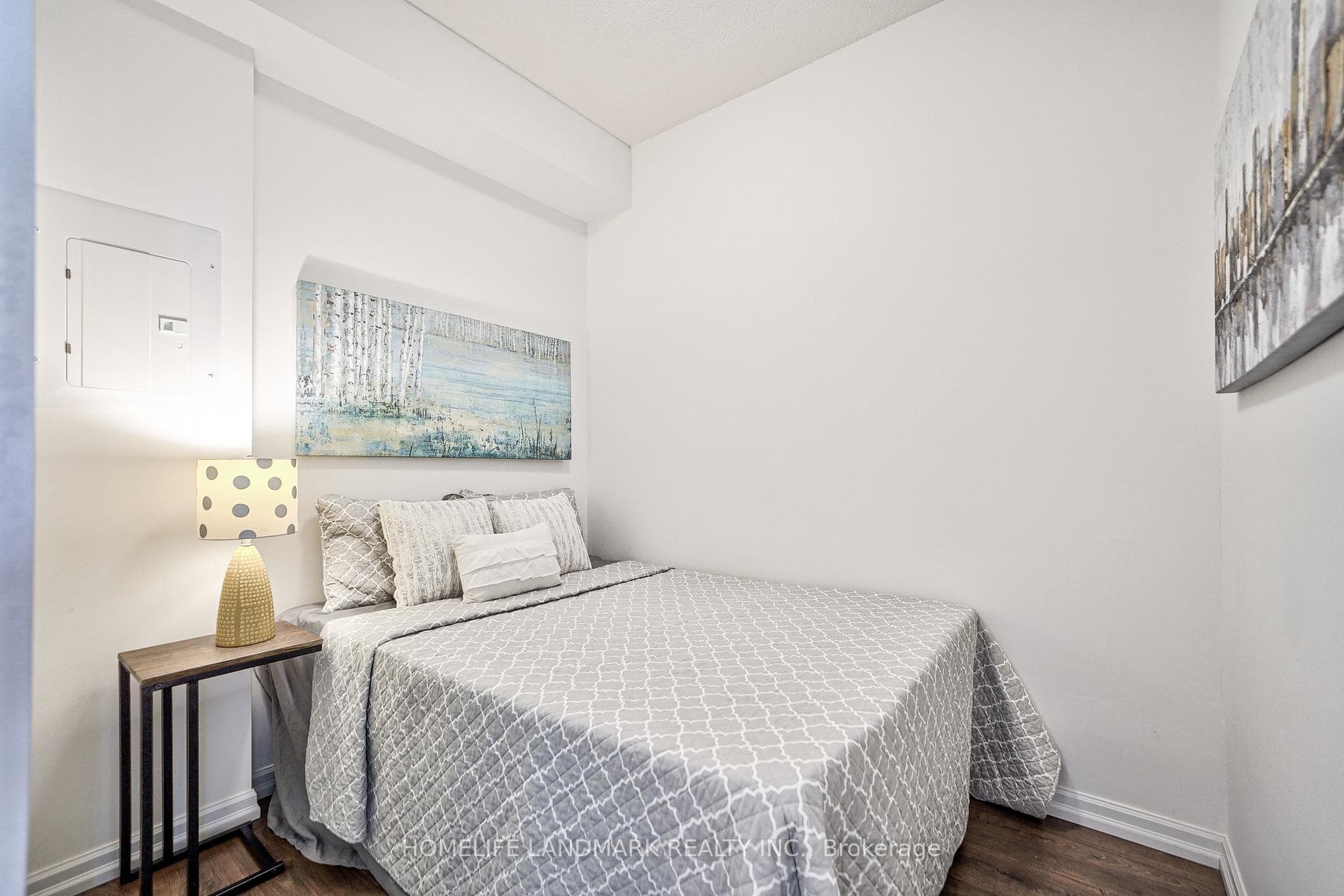 38 Forest Manor Road Unit 2205 photo 8