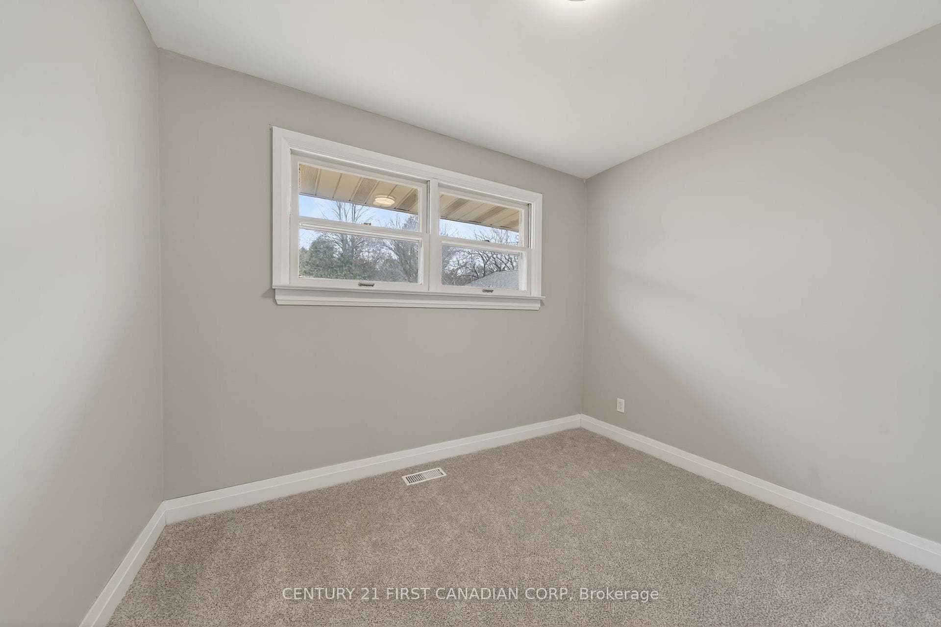 248 Beattie Street photo 14