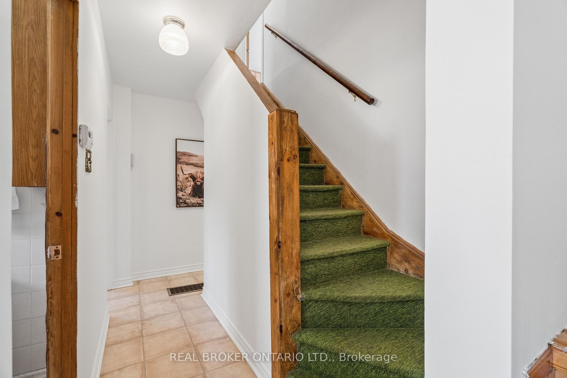 230 Mason Boulevard photo 23