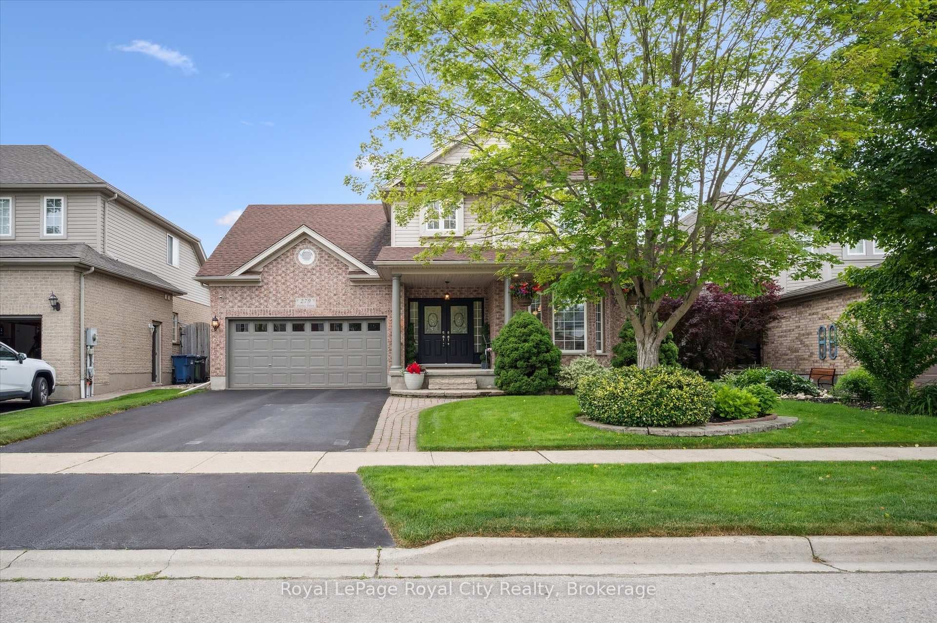 279 Farley Drive photo 2