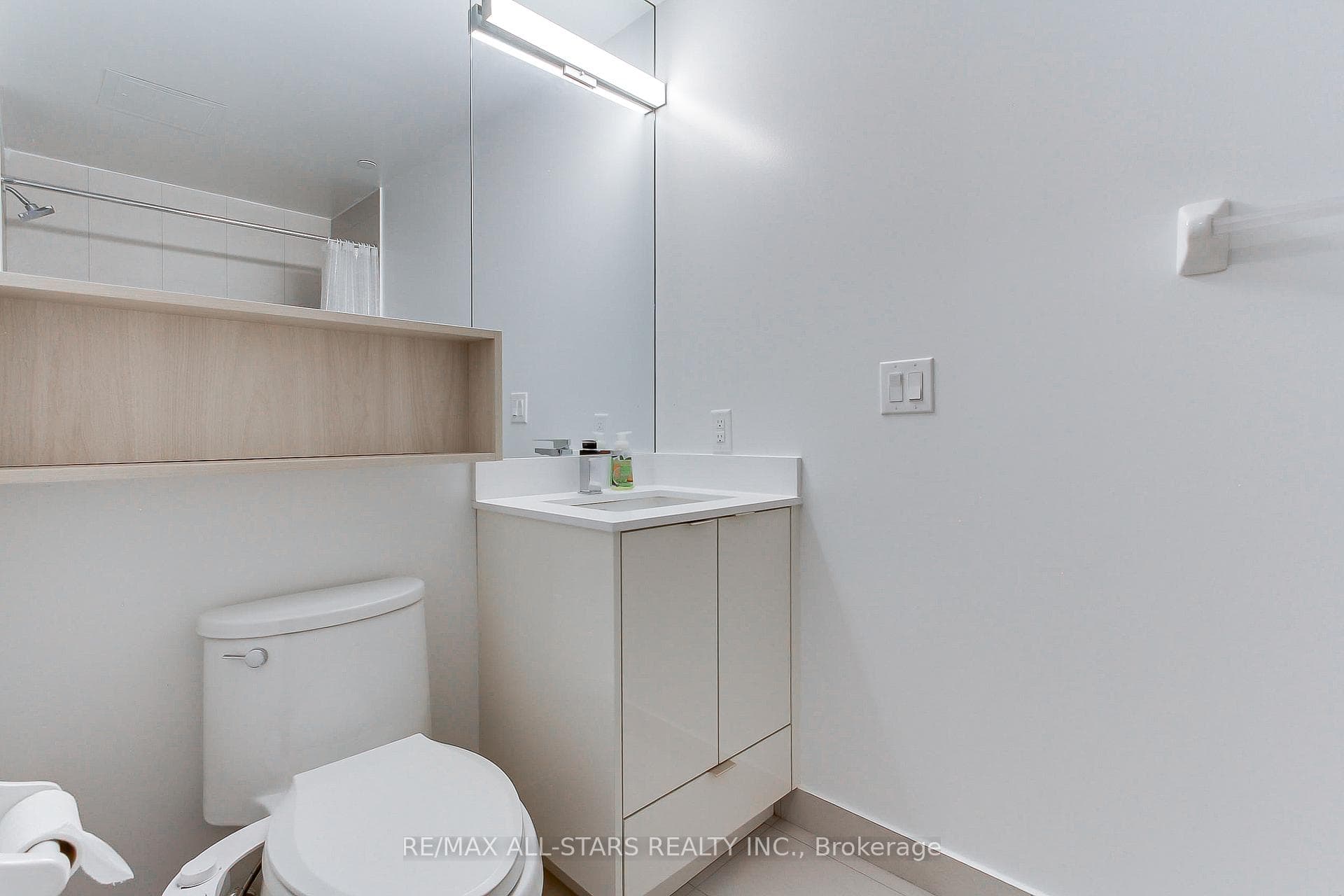 100 Dalhousie Street Unit 2809 photo 25