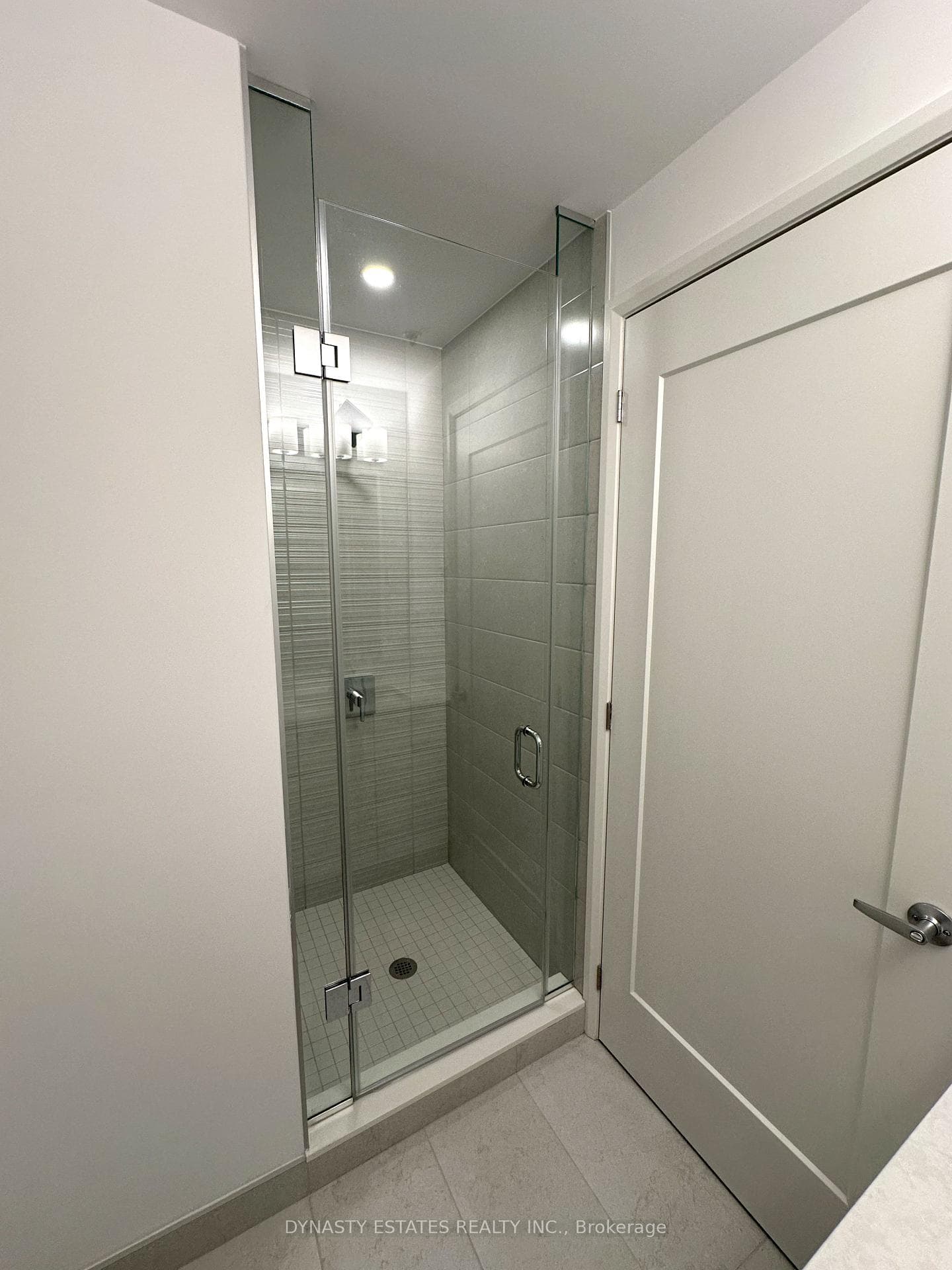 75 James Street Unit 2609 photo 14