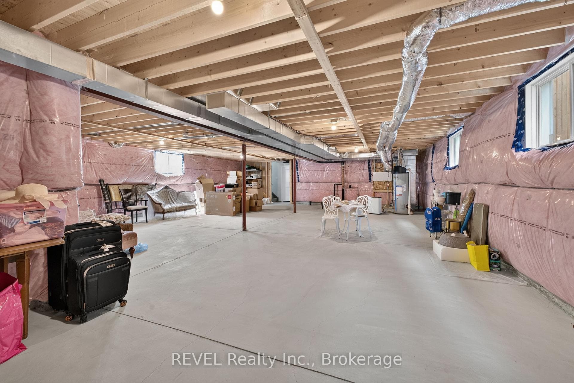 394 Hummel Crescent photo 22