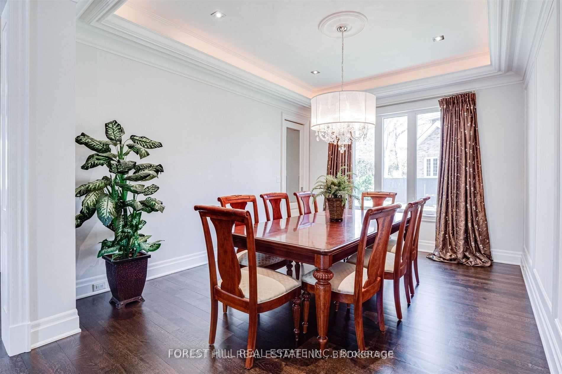 42 Yorkminster Road photo 4