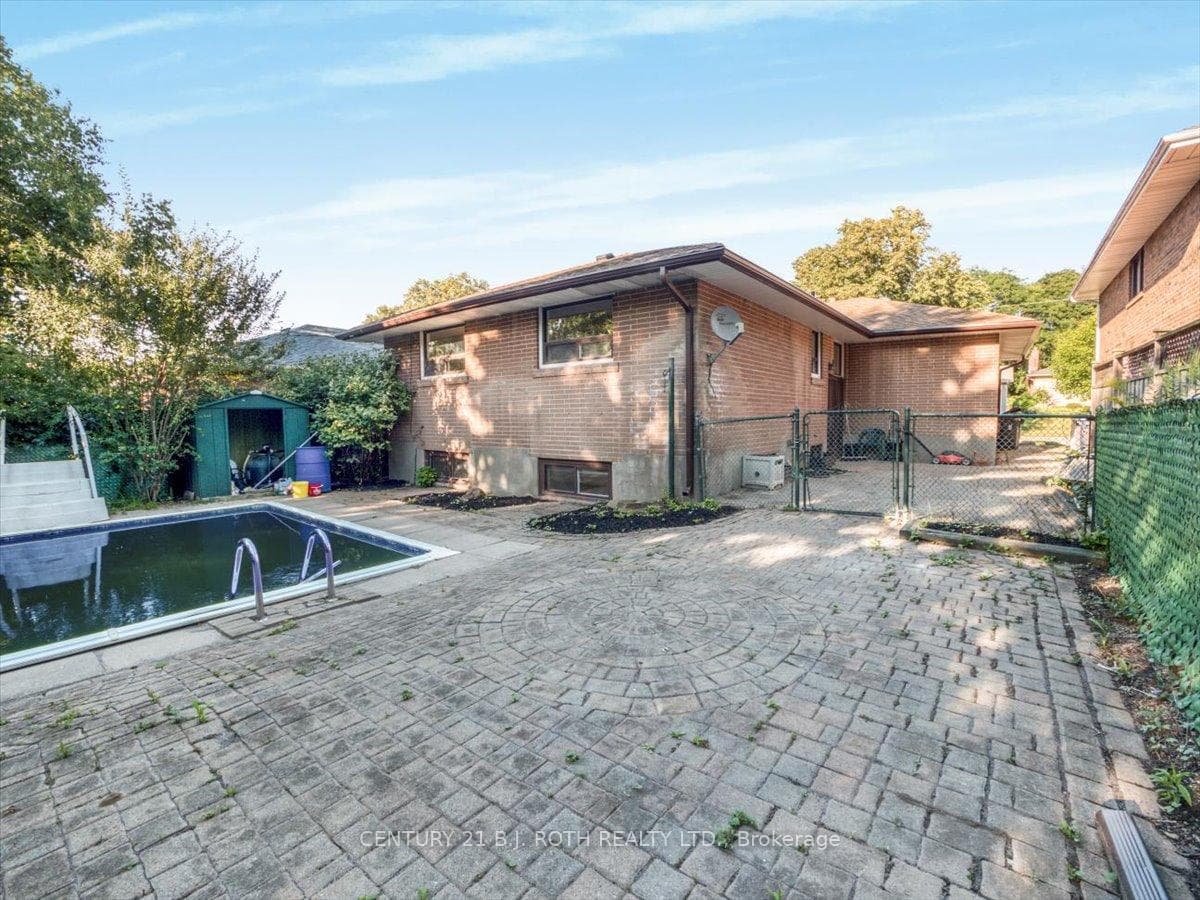 10 Bloorlea Crescent photo 45