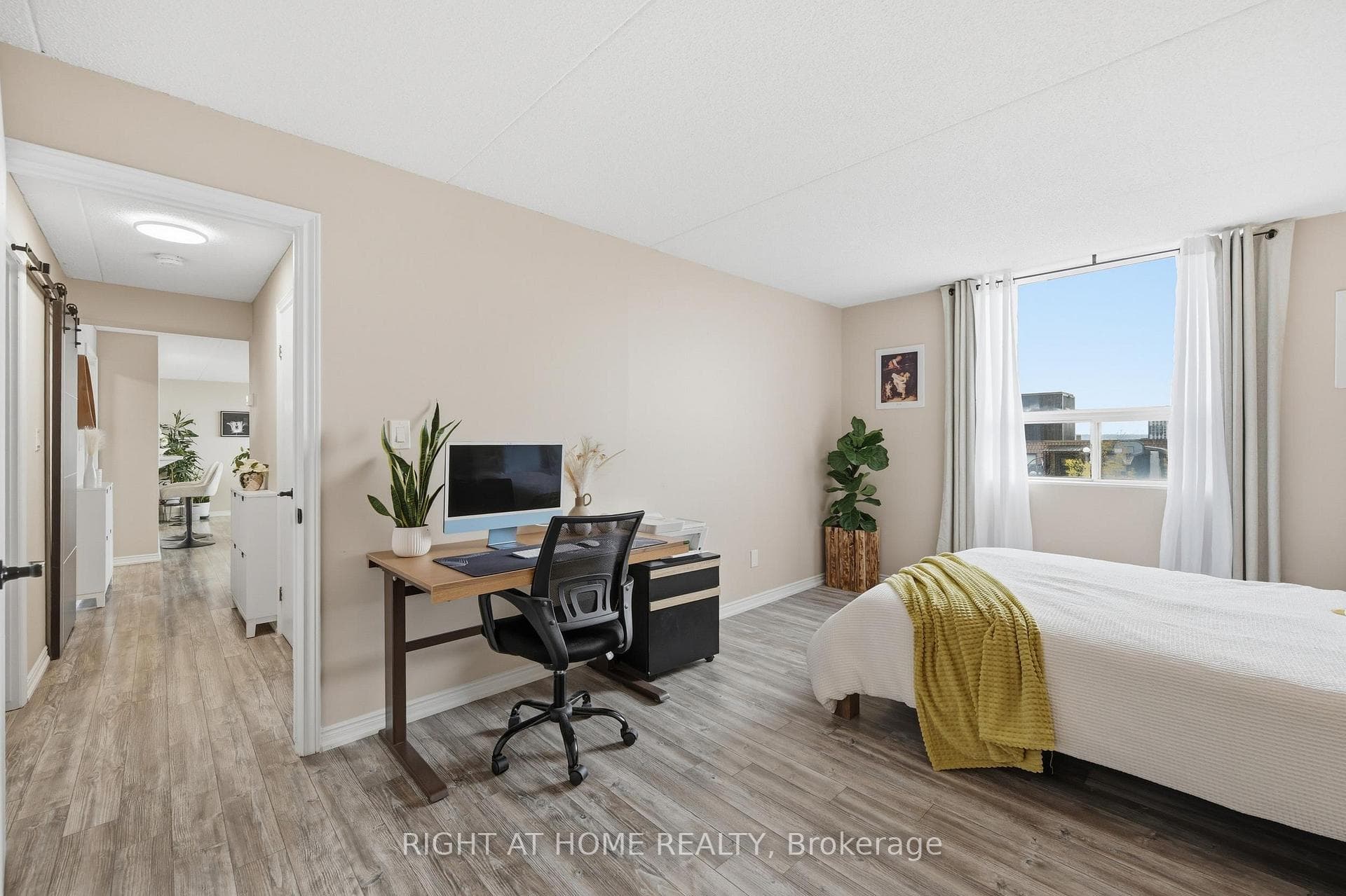 99 Donn Avenue Unit 704 photo 11