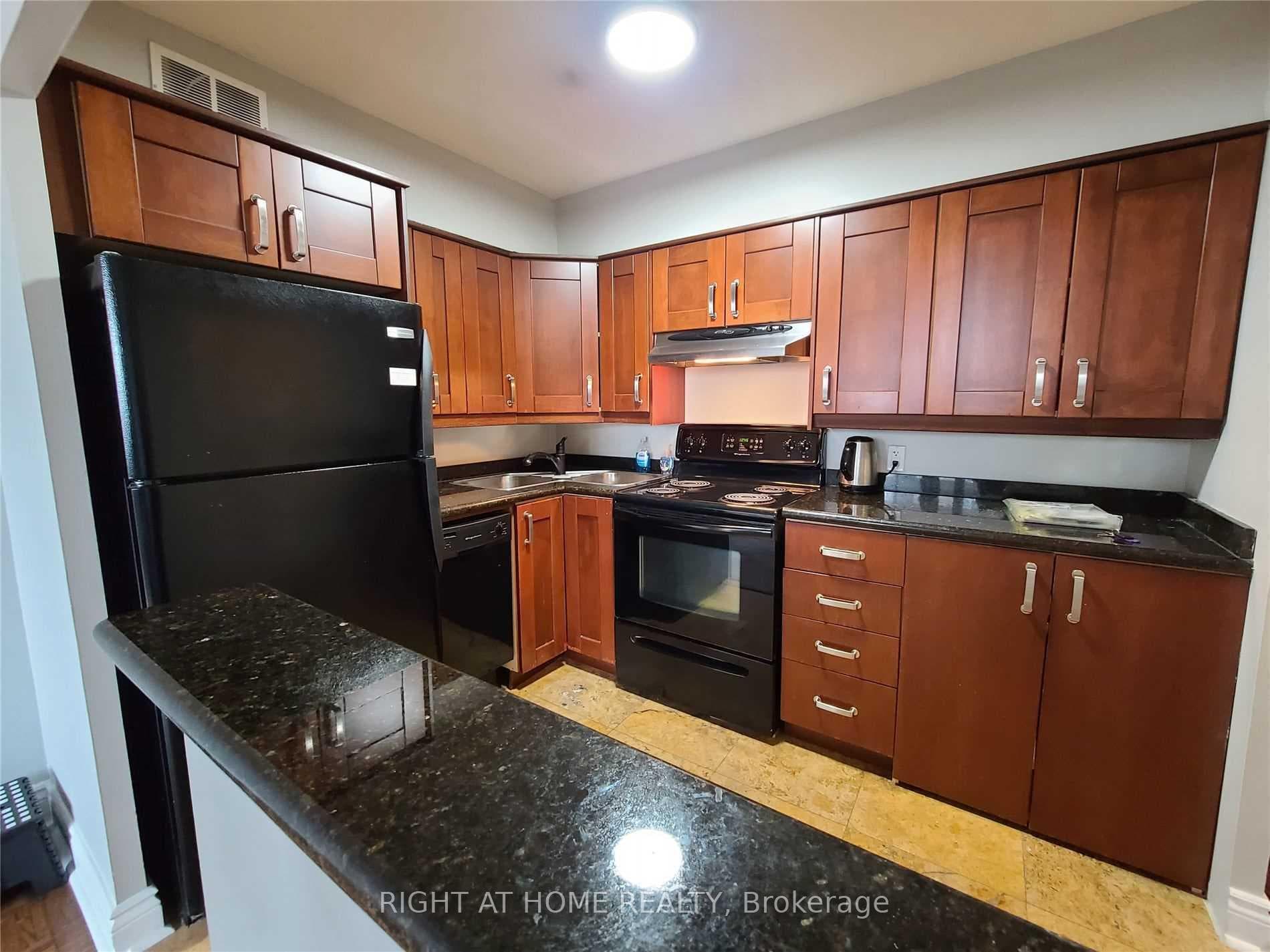 5949 Yonge Street Unit 206 photo 13