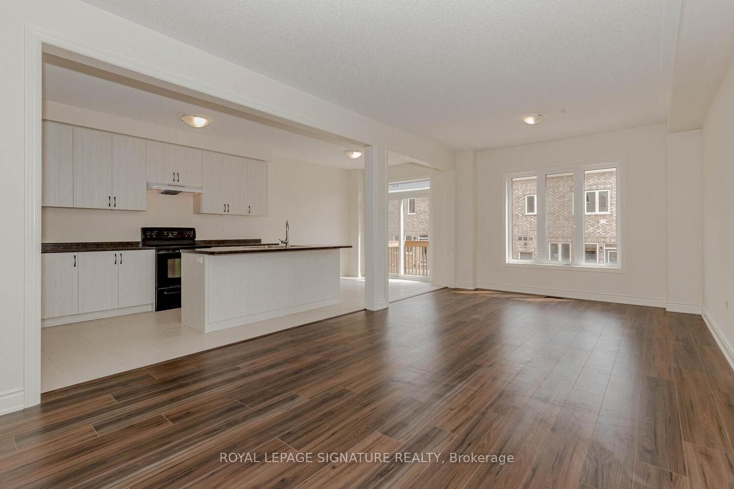 58 Attwater Drive photo 8