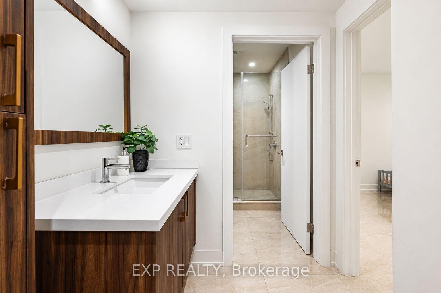 16 Wainwright Avenue photo 35