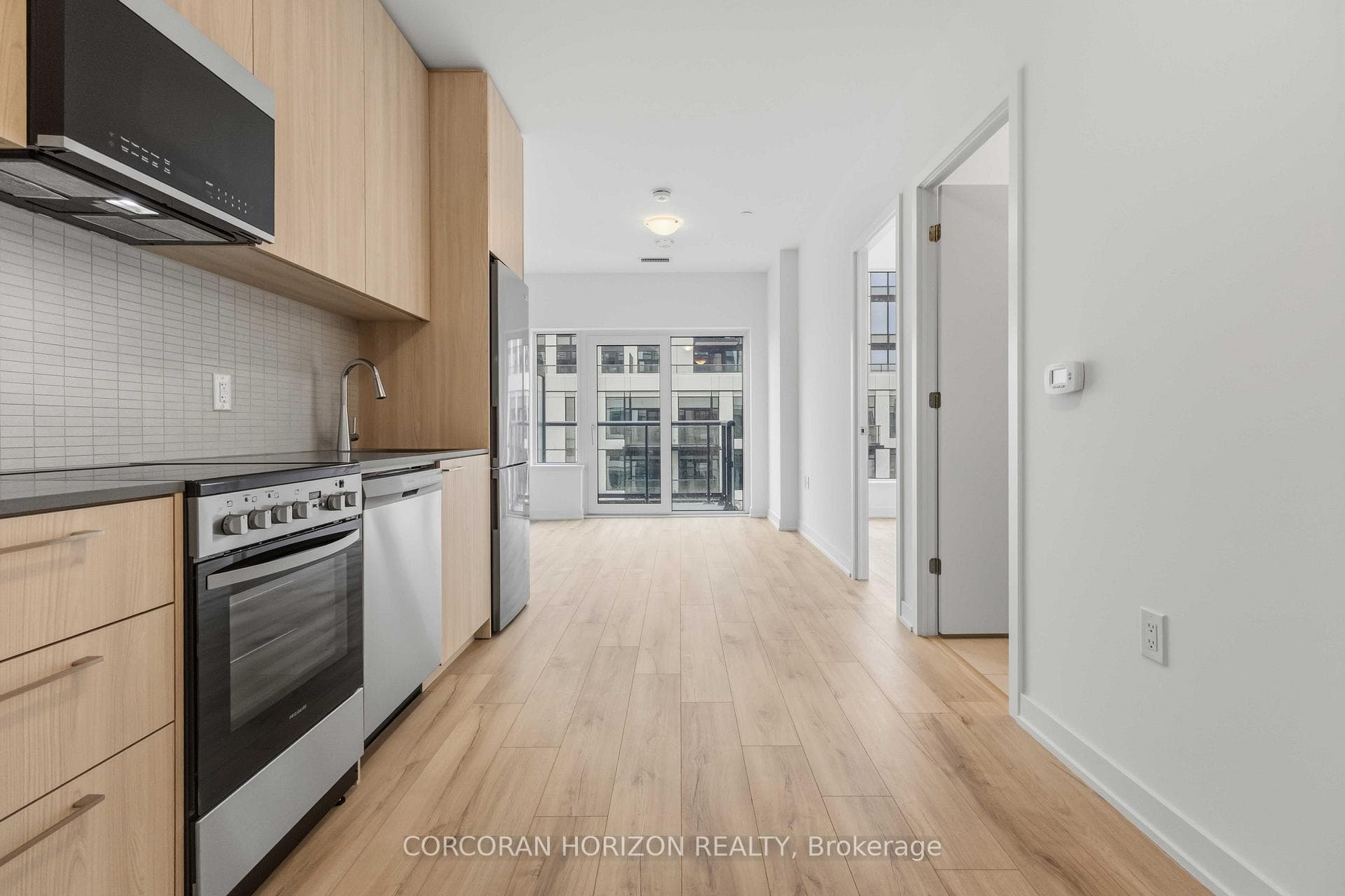 7439 Kingston Road Unit 814 photo 13
