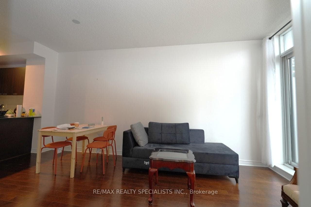 385 Prince of Wales Drive Unit 701 photo 10
