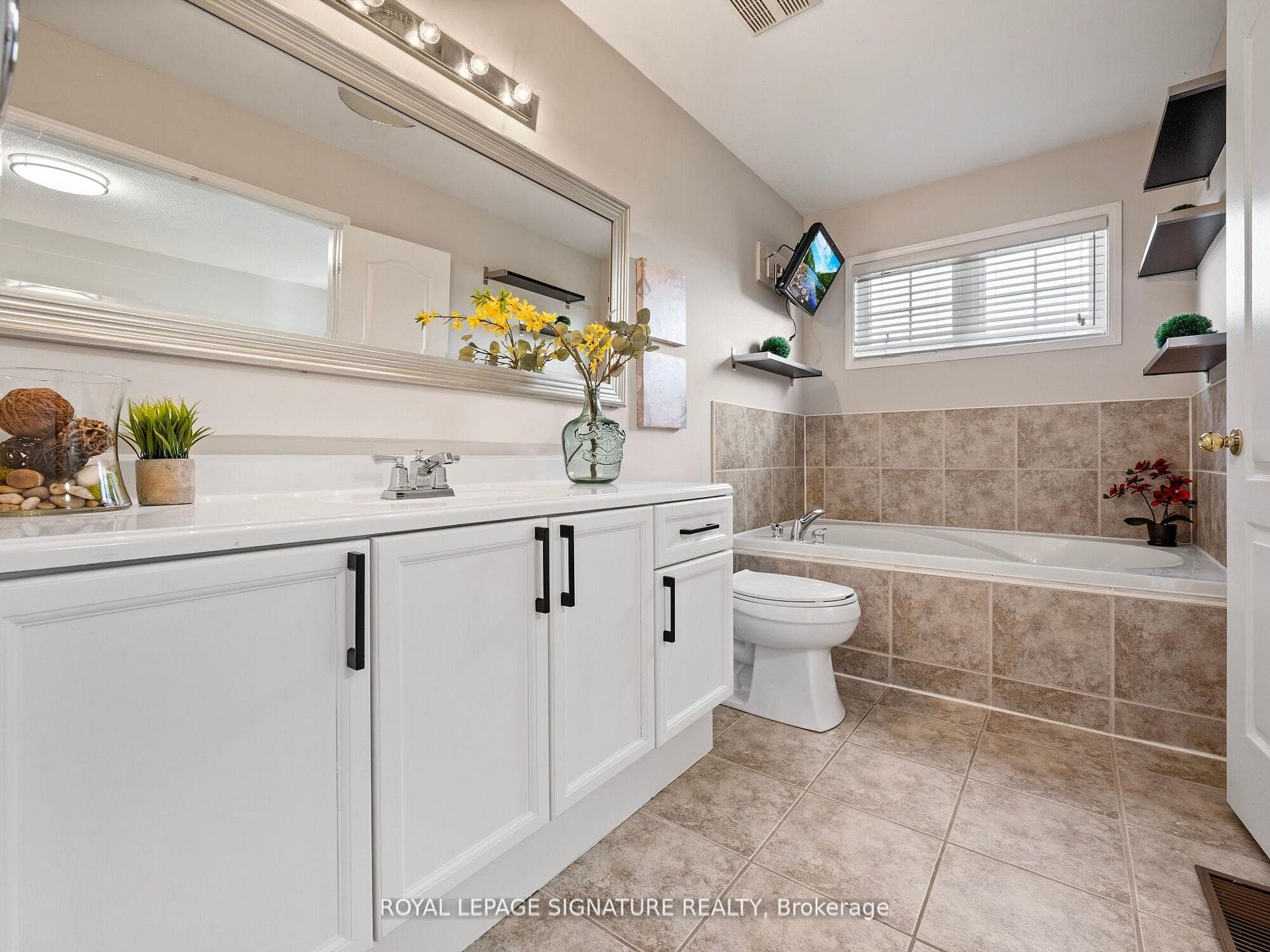 5015 Dubonet Drive photo 18