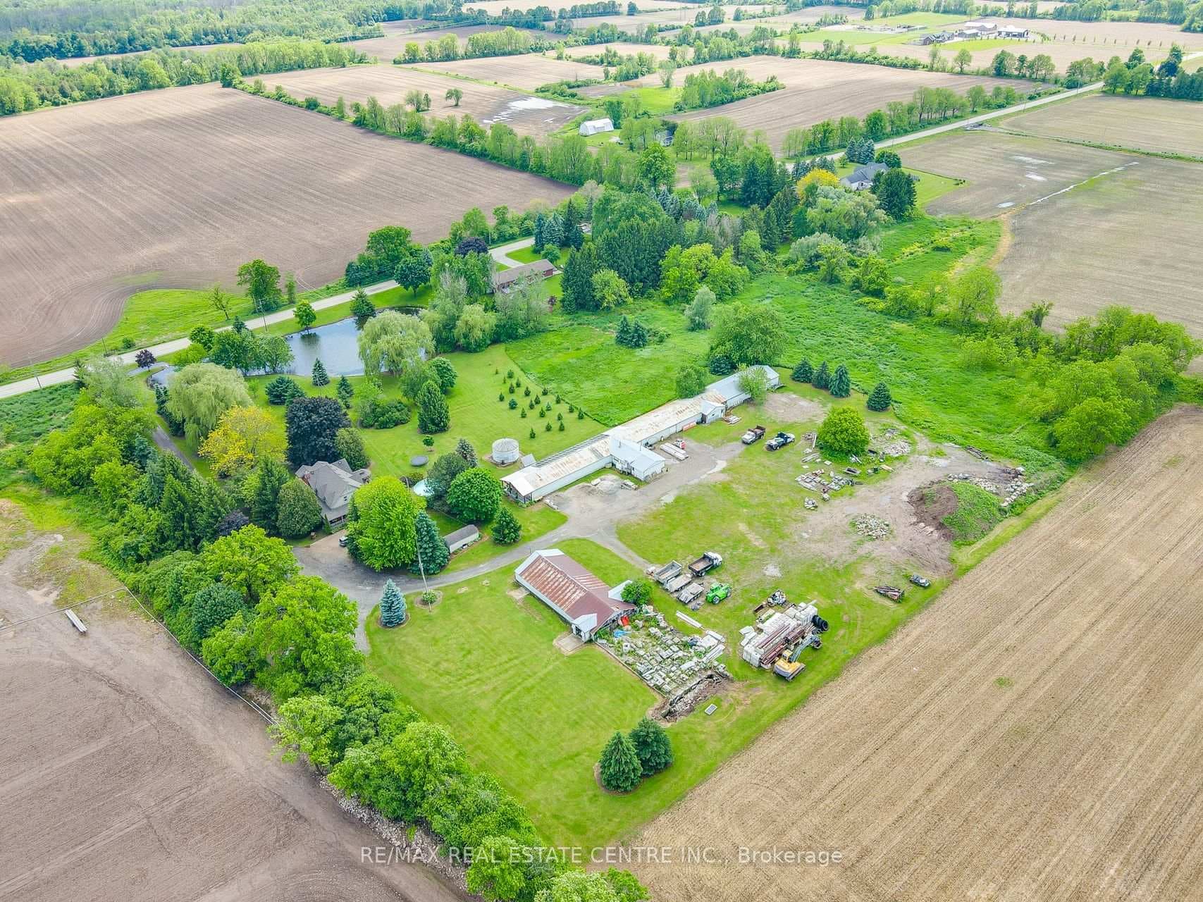 875 Safari Road photo 14