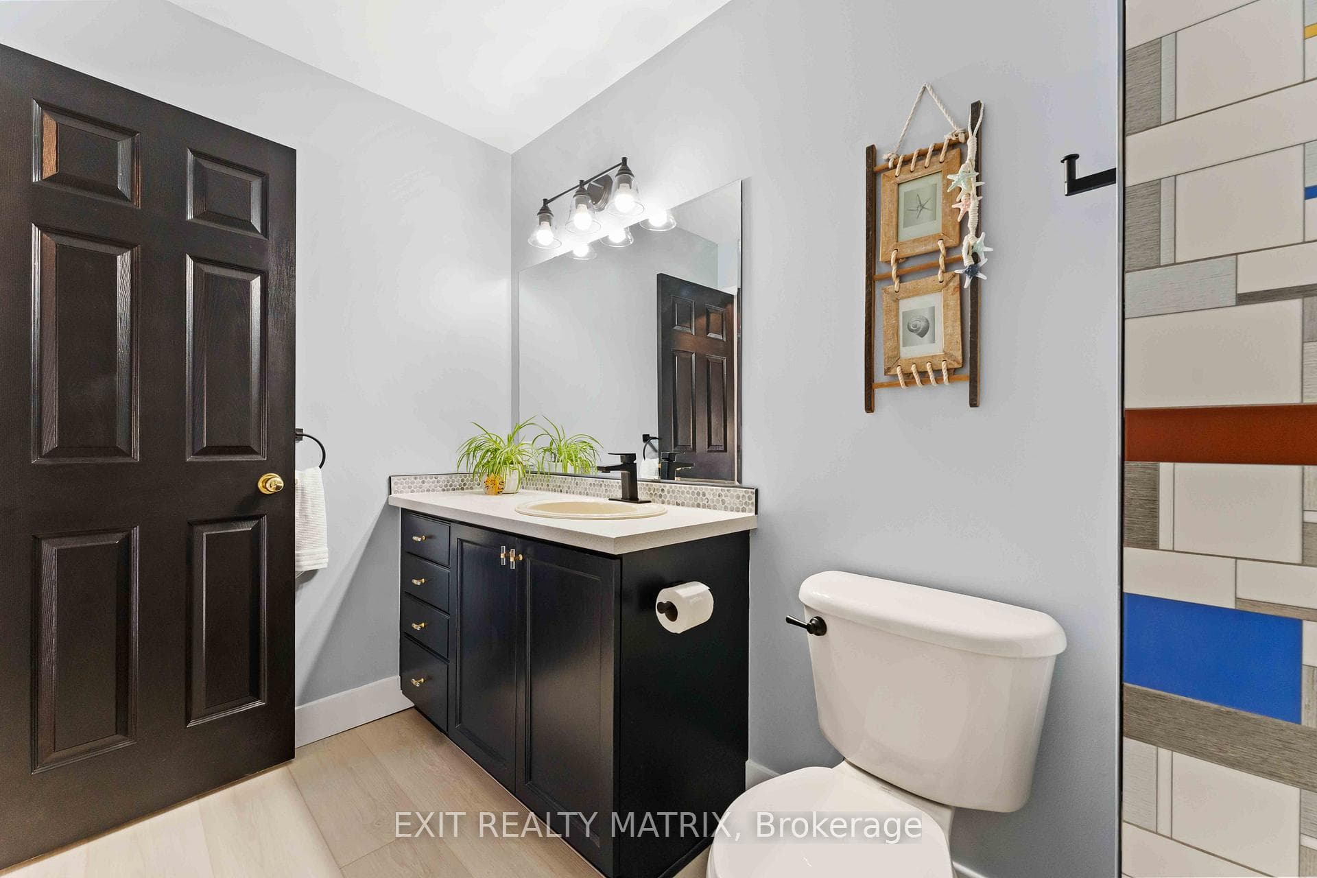 137 Coursier Crescent photo 36