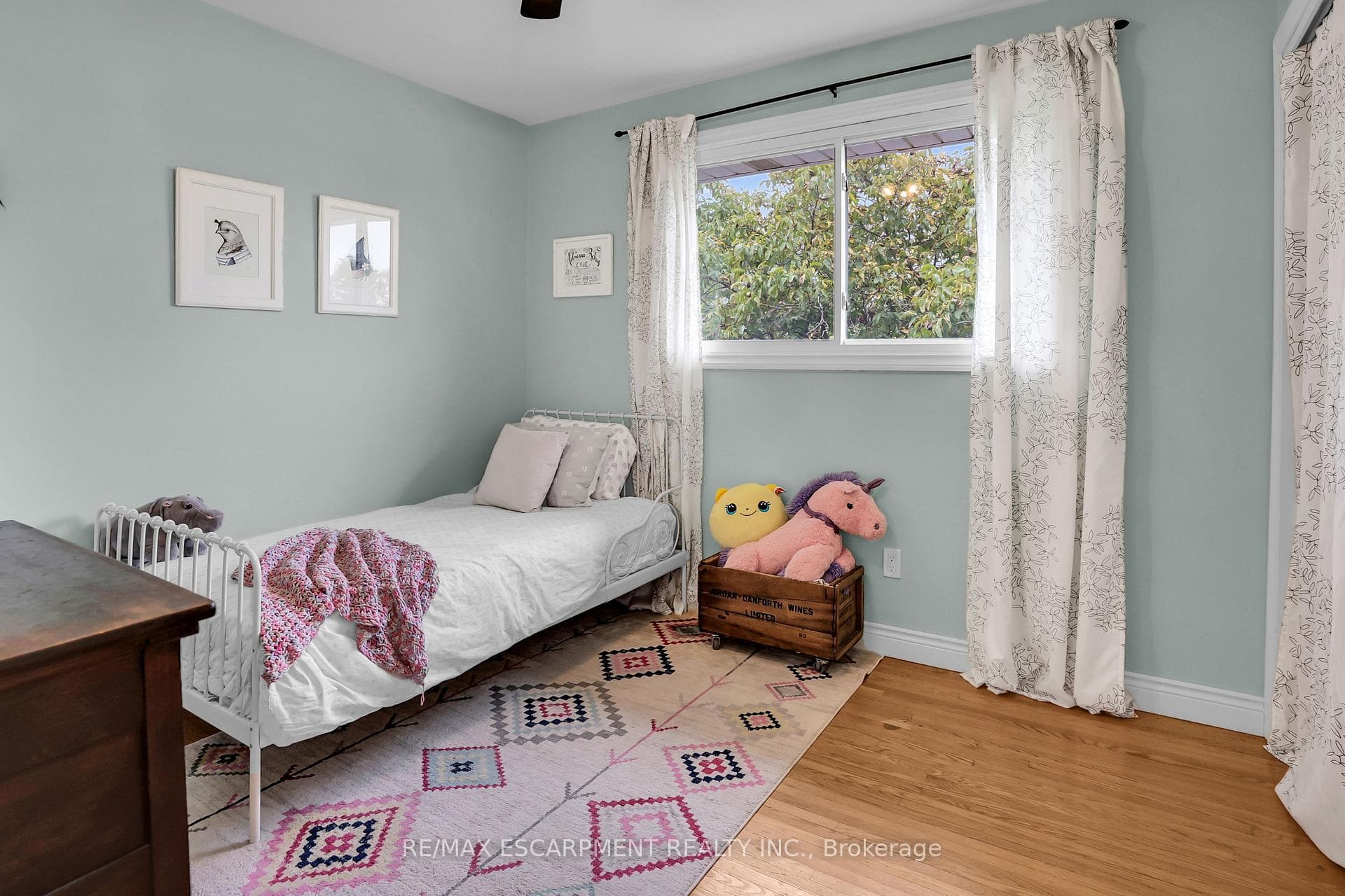 3647 11th Street photo 27