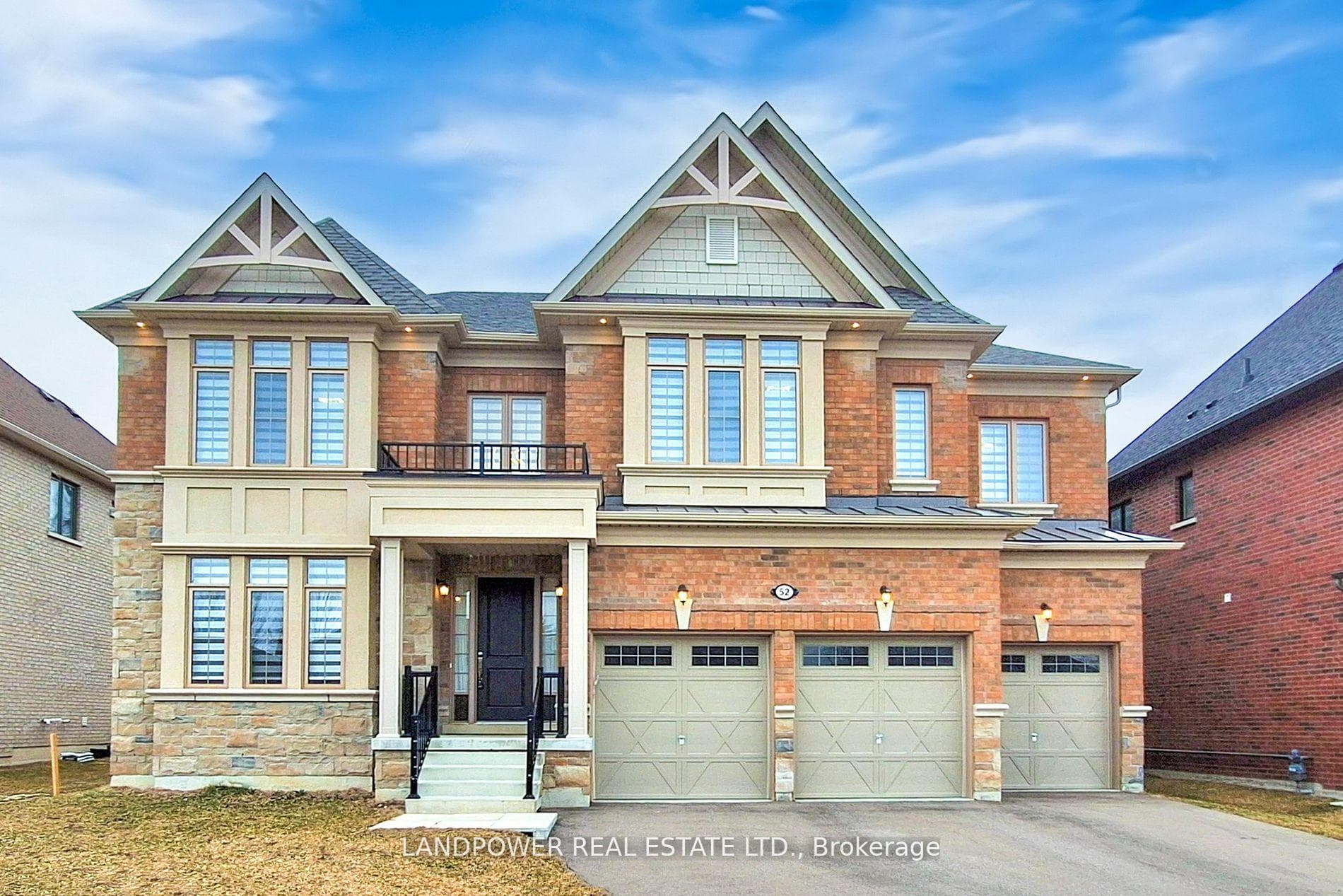 52 Klees Crescent photo 1