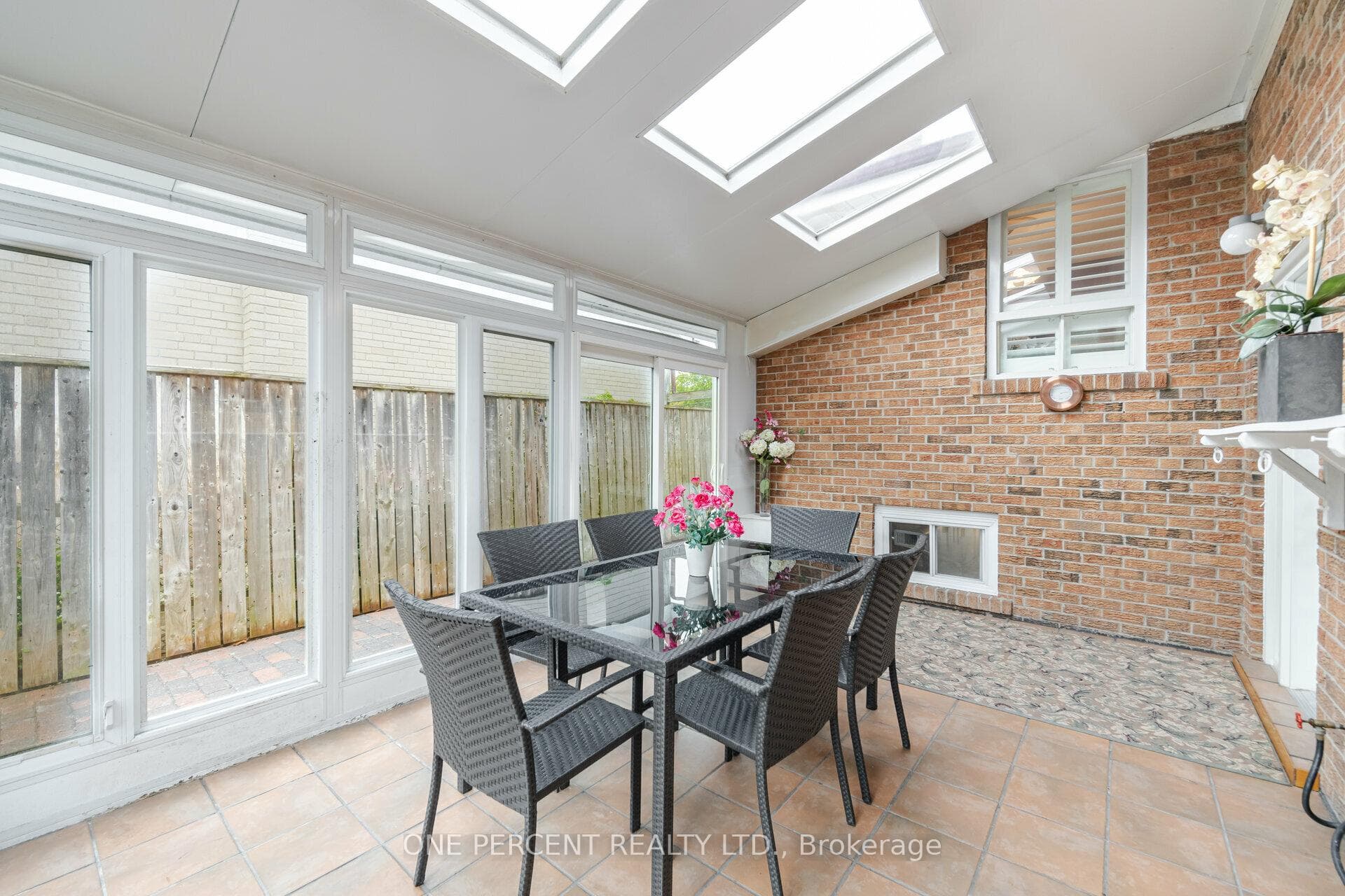4152 WILCOX Road photo 22
