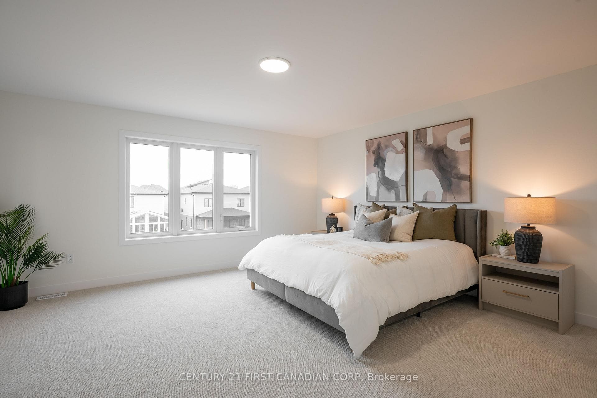 1378 Shields Place photo 22
