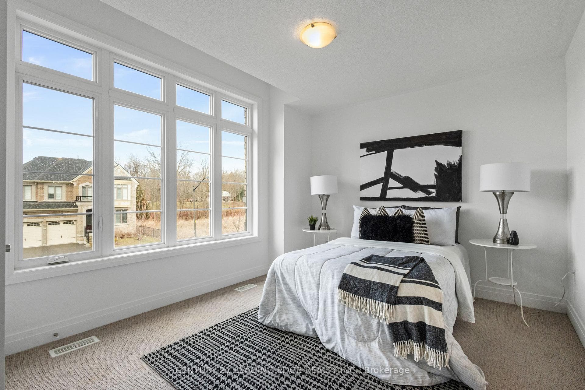 21 Blenheim Circle photo 29
