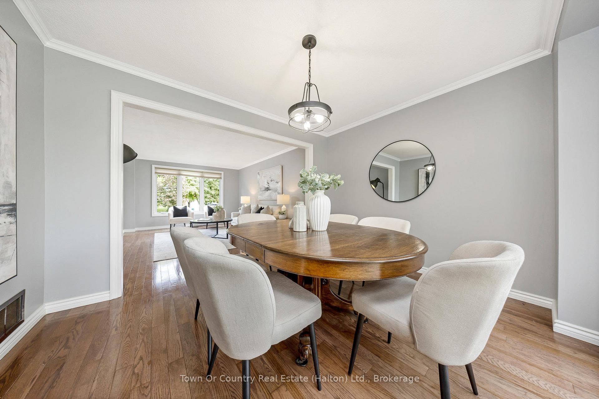 472 White Drive photo 13