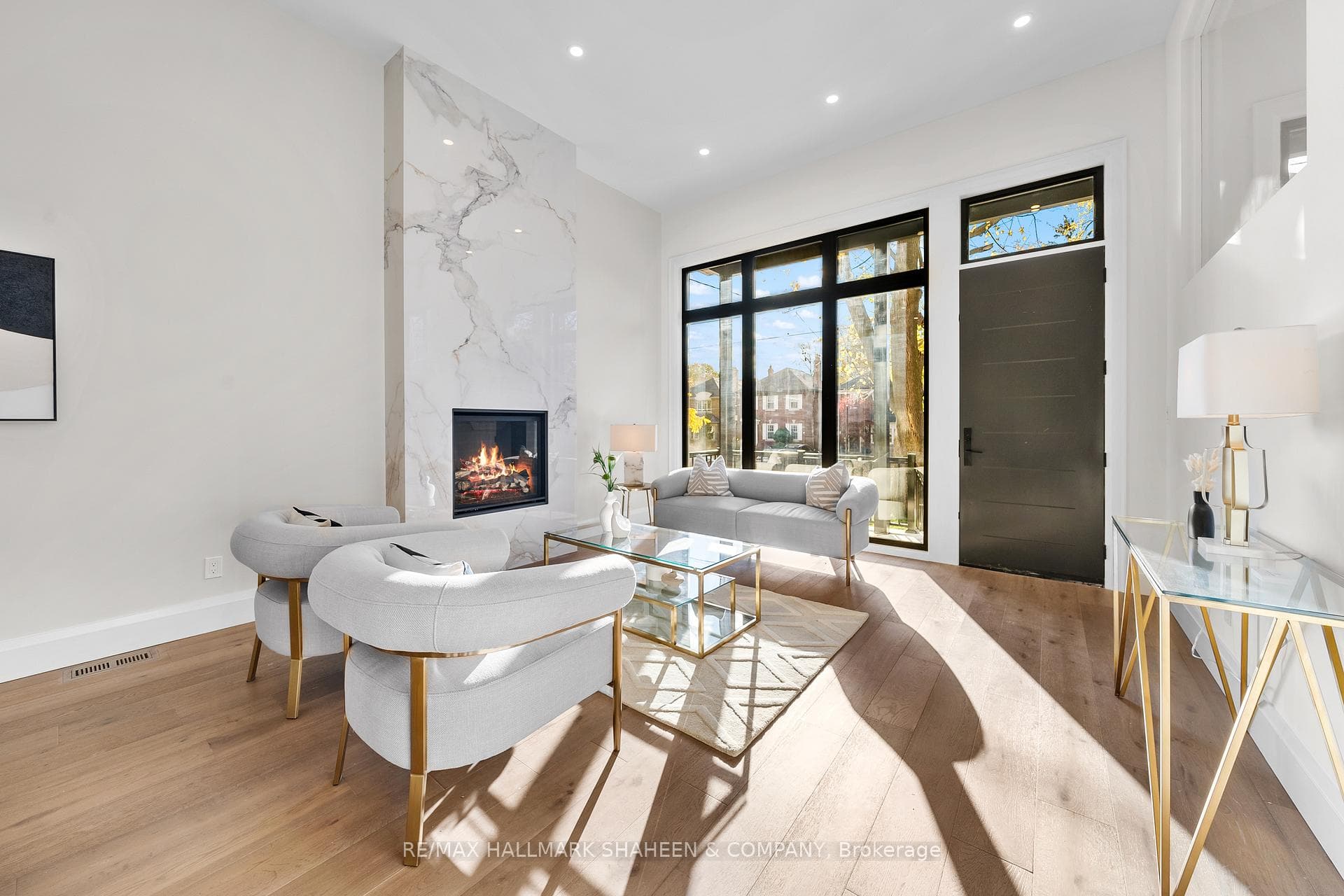 66 Parkhurst Boulevard photo 5