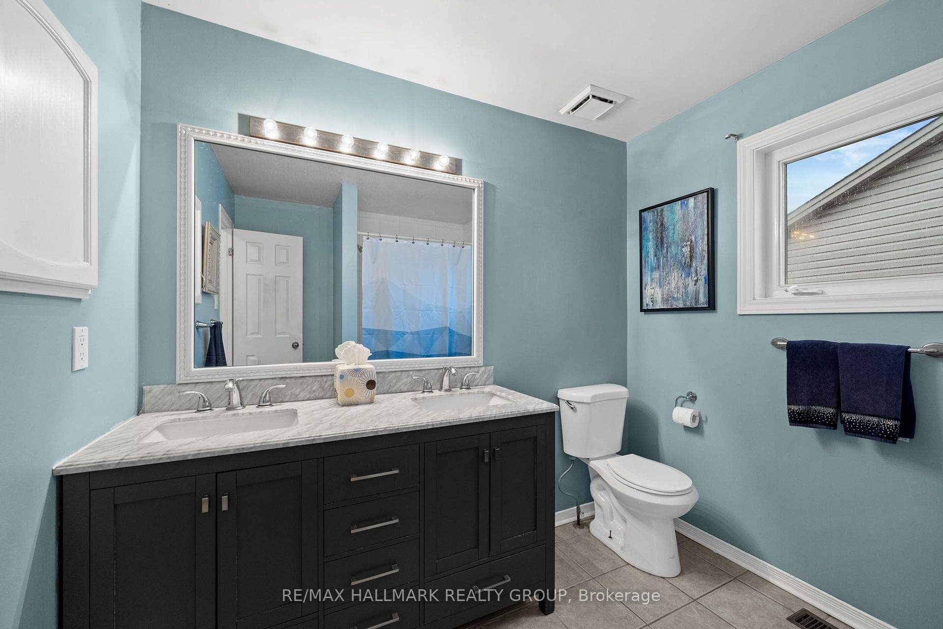 5pce main bath