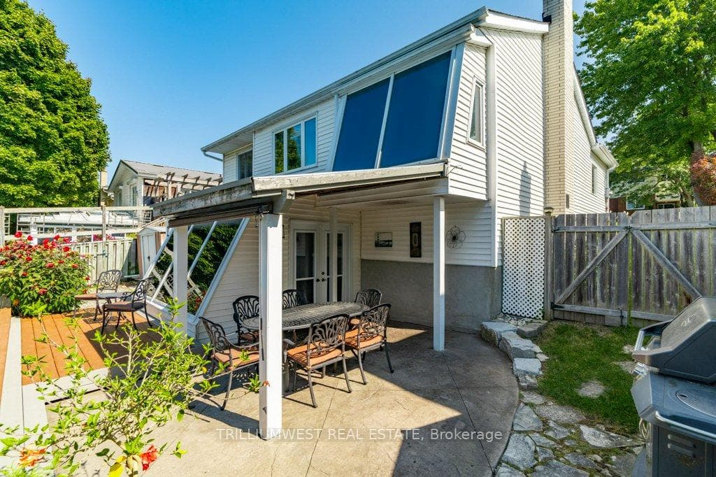 130 Dovercliffe Road photo 31