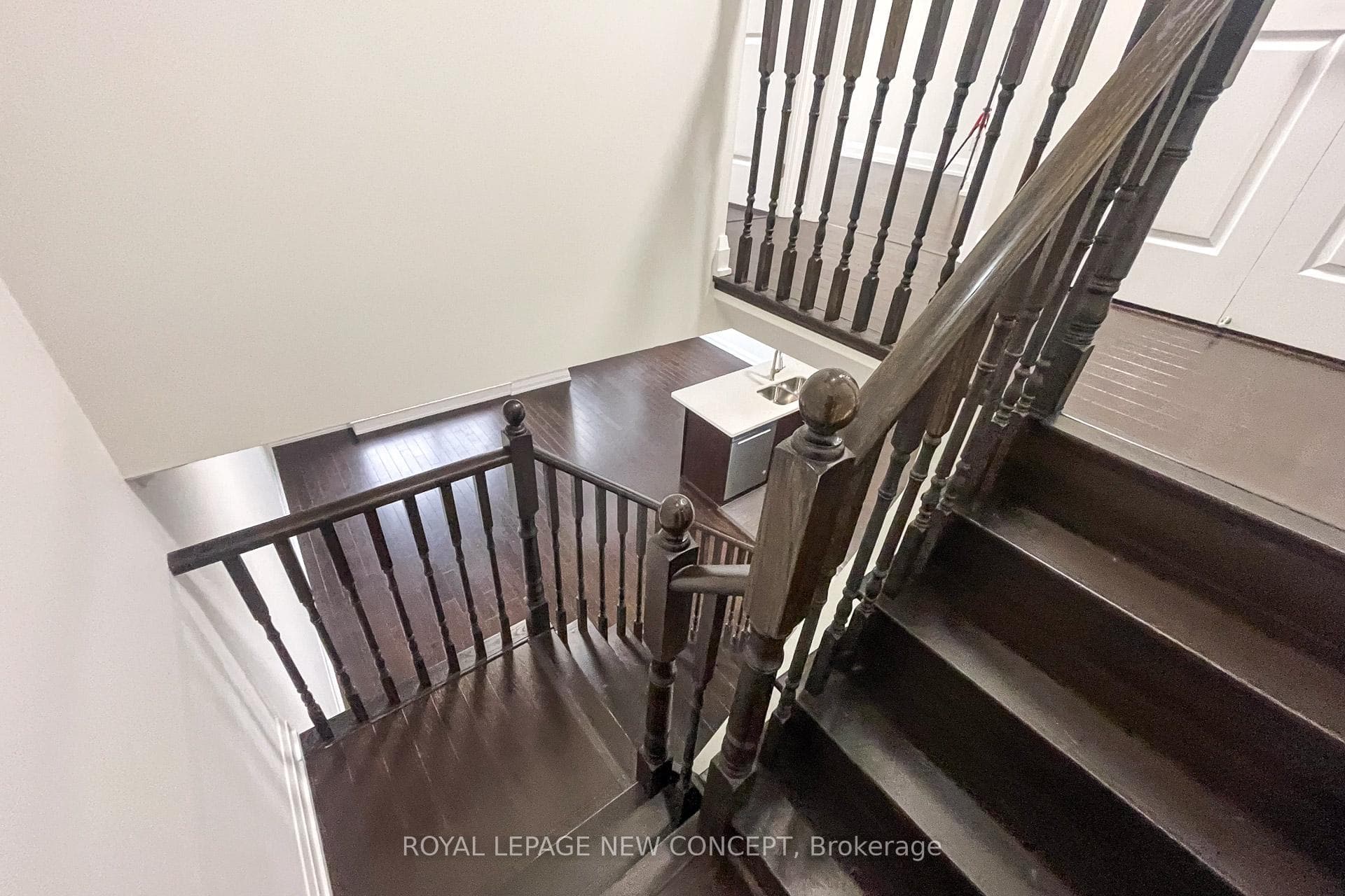 1070 Sheppard Avenue Unit PH8 photo 18