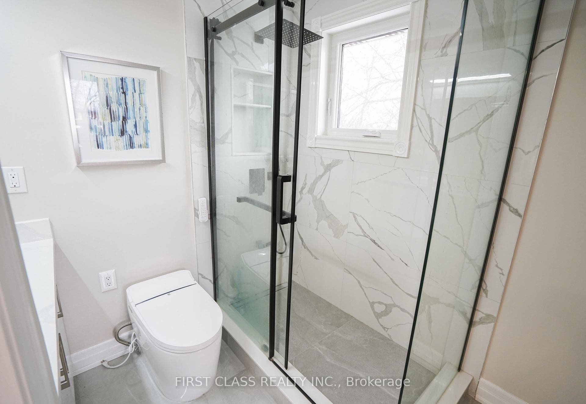 12 Radford Crescent photo 15