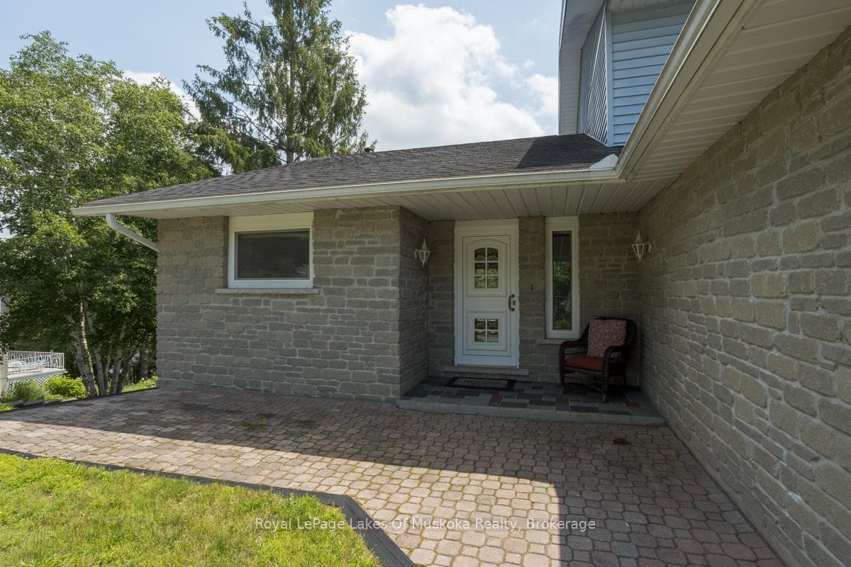 110 Dill Street photo 41