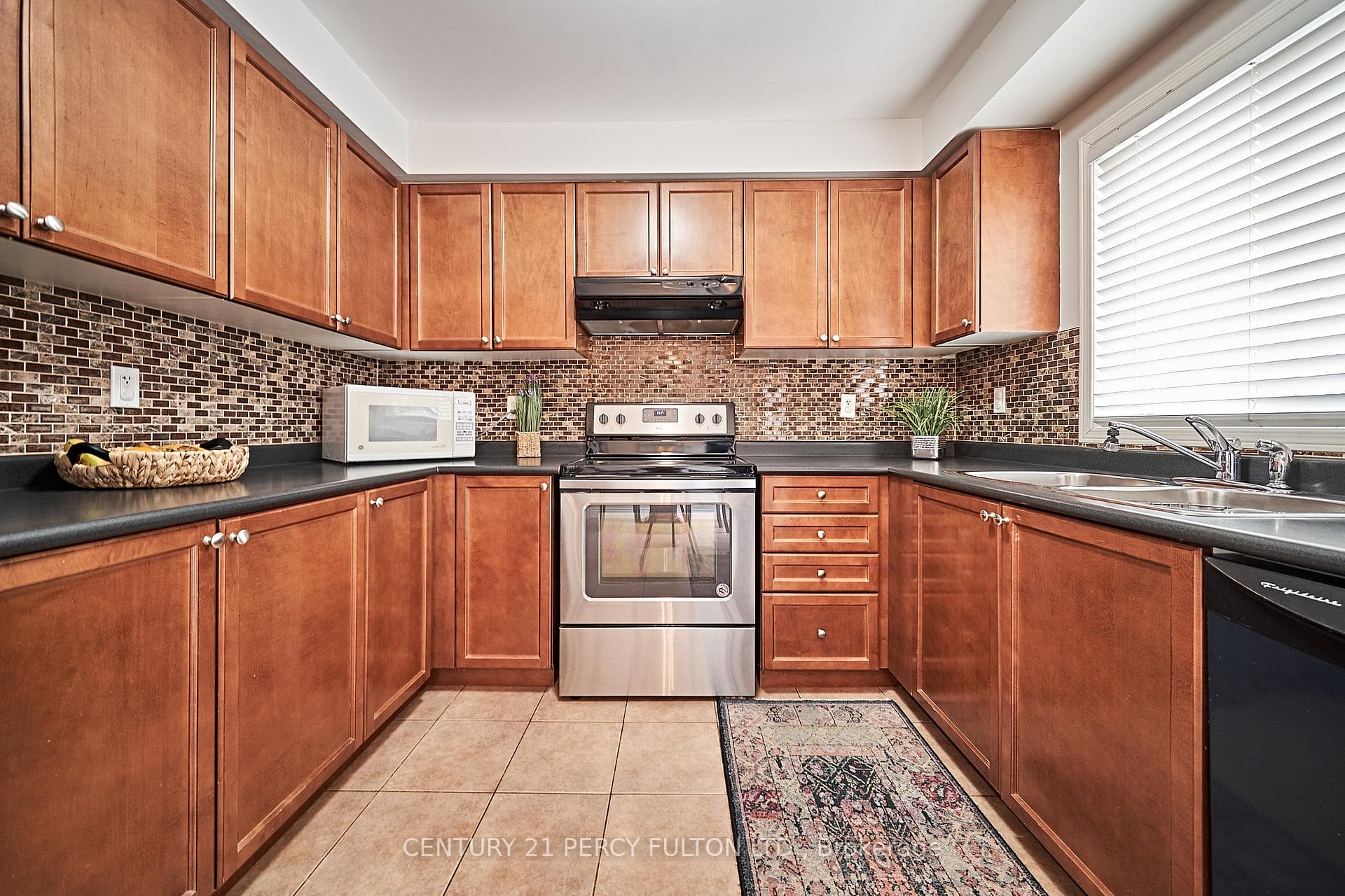 49 Unsworth Crescent photo 14