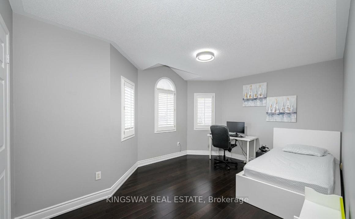 5103 Silverwater Mill Crescent photo 7