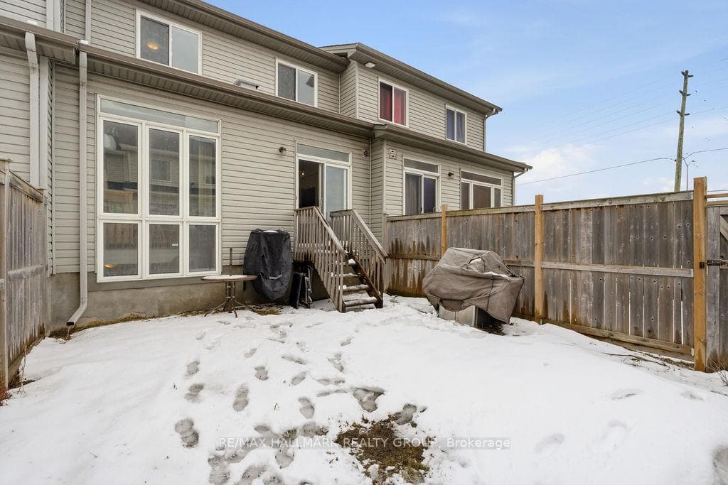 79 Chesapeake Crescent photo 37